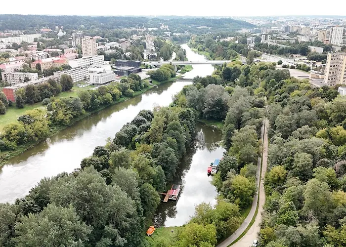 Houseboat Ботель