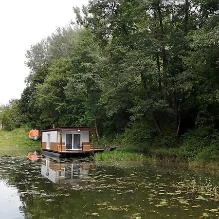 Houseboat Bateau-hôtel *